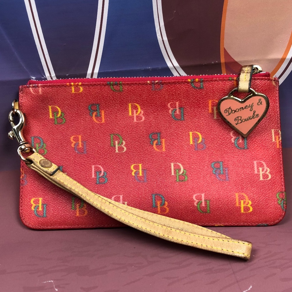 Dooney & Bourke small wristlet with key ring